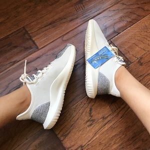 Brand New Adidas Tubular ♥️